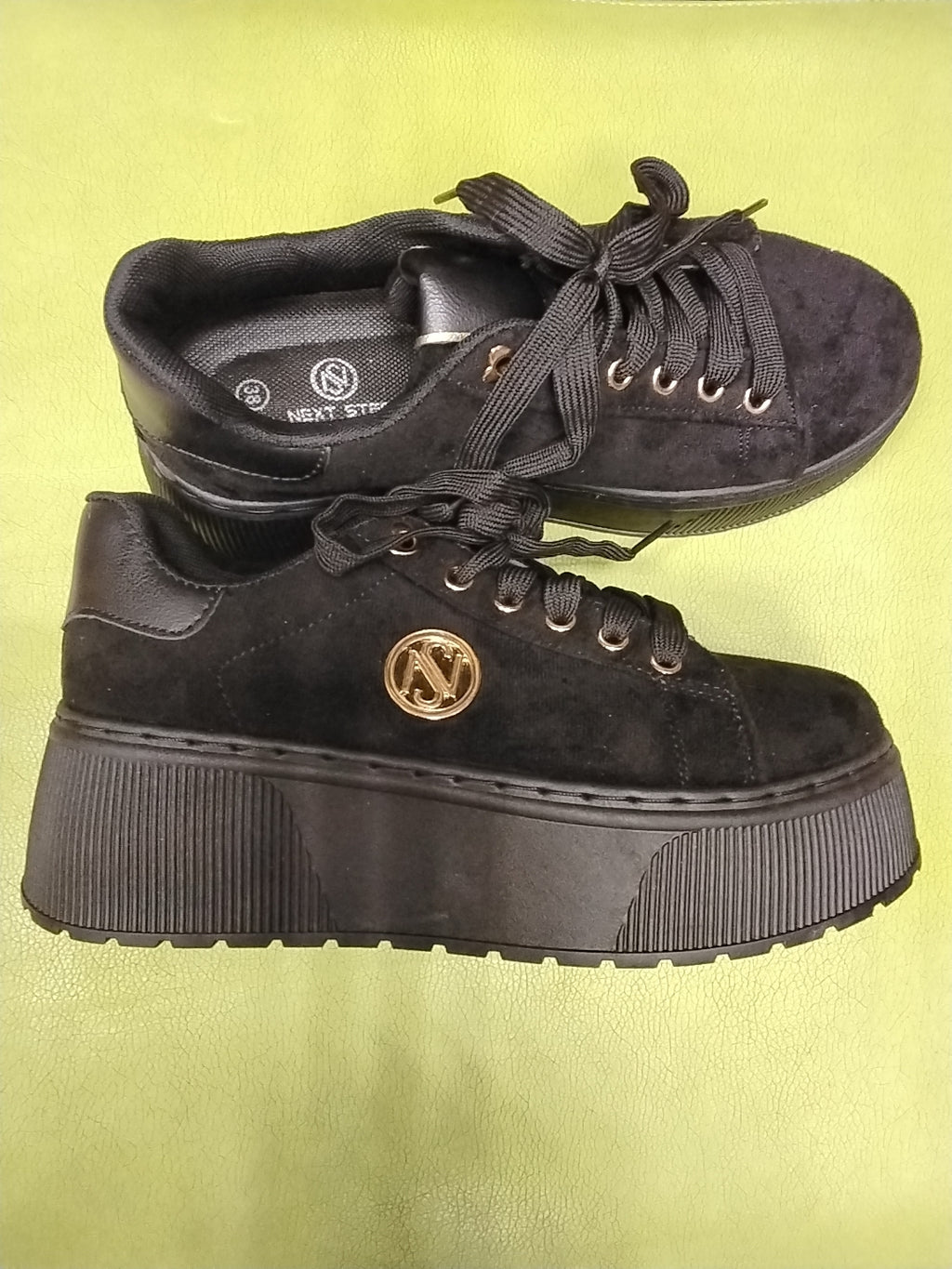 Botas